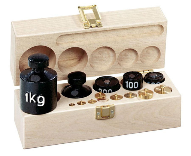 Gewichtesatz*